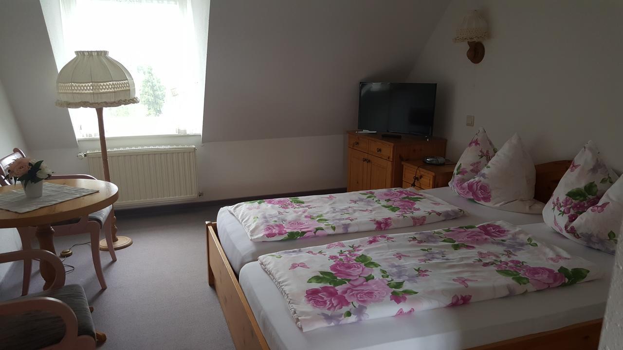 Jaegerheim Loebsal Hotel Buitenkant foto